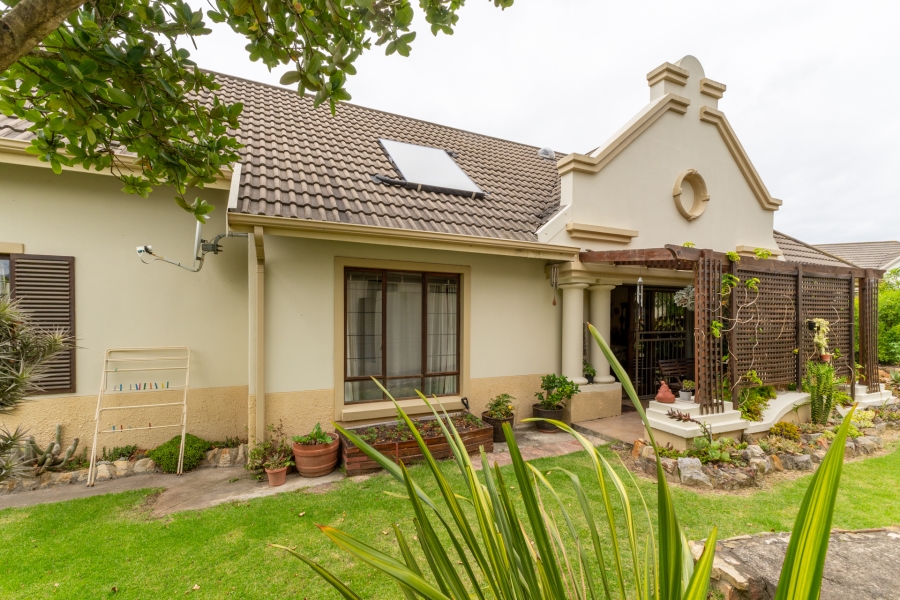 2 Bedroom Property for Sale in Blue Mountain Village Western Cape
